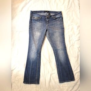Women's 16 ZCO Faded Boot cut Blue Jeans, Rhinestone/Sequin Back flap pockets